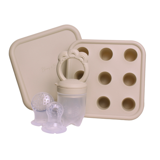 Fruit Feeder with Freezer Tray